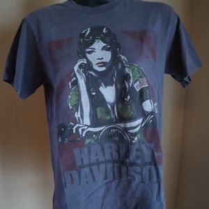 Harley Davidson "Biker Babe" Big Barn Harley Davidson Des Moines Iowa T-Shirt S